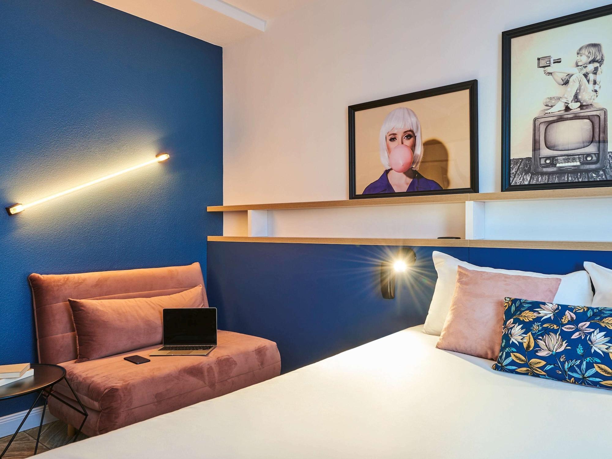Отель Ibis Styles Paris Женвилье Экстерьер фото